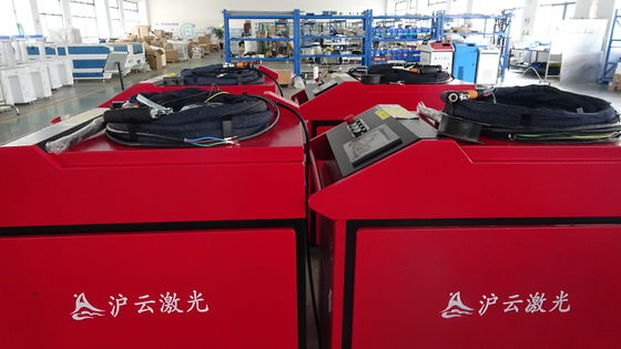 Handheld Fiber Laser Welding Machine 1000W 1500W 2000W 3000W for Food Beverage Shops