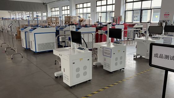 1000W 1500W 2000W 3000W Portable Handheld Fiber Laser Welder with RAYCUS Water Cooling