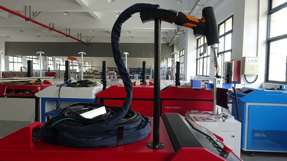 Continuous Wave 1000W 1500W 2000W 3000W Portable Handheld Fiber Laser Welding Machine