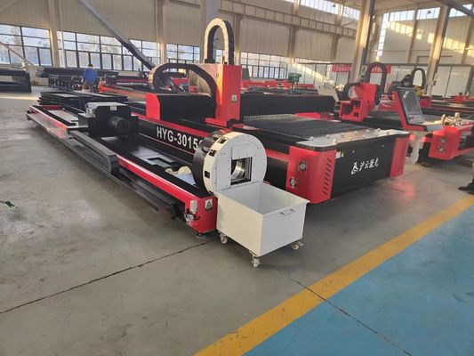 1500mm*3000mm Metal Cutting Machine Industrial Laser Equipment 1000W CNC Fiber Laser